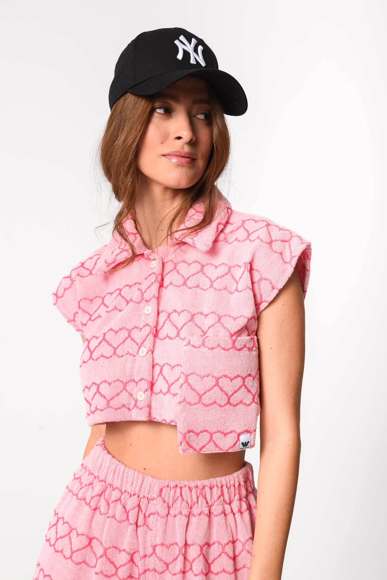 MYRTOS_SHIRT_RASPBERRY_HEARTS_04