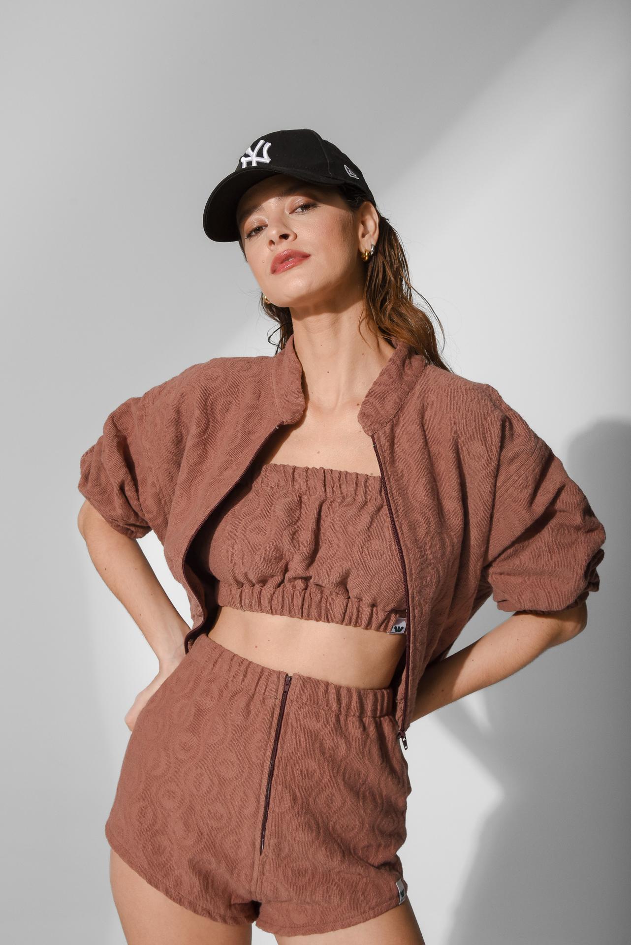 voutoumi-mini-shorts-choco-brown-05-1.jpg